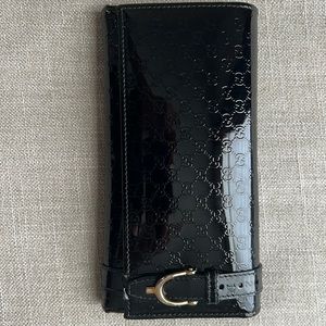 Gucci Black MicroGuccissima Patent Leather Continental Wallet